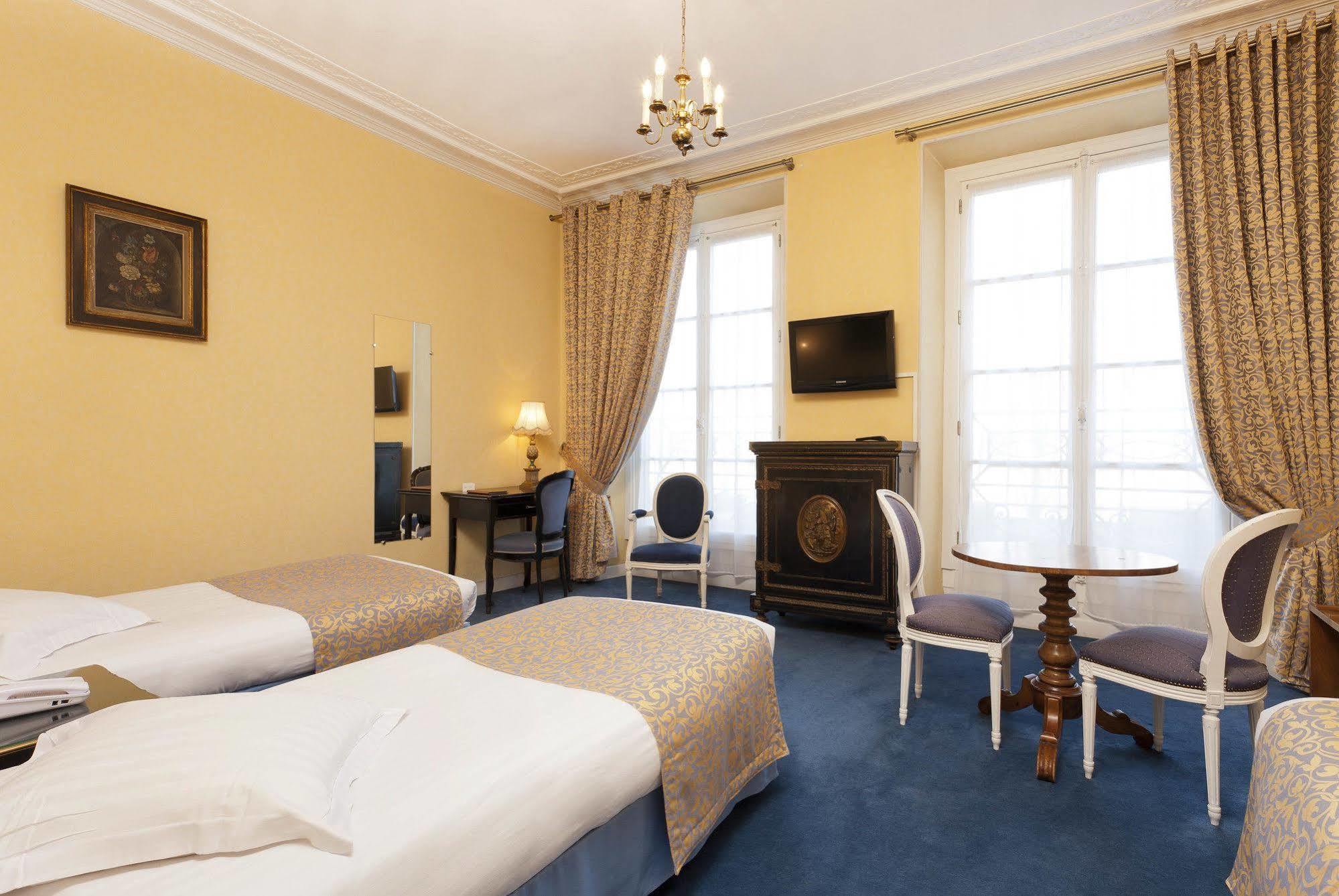 Hotel Du Quai Voltaire Paris Exterior foto